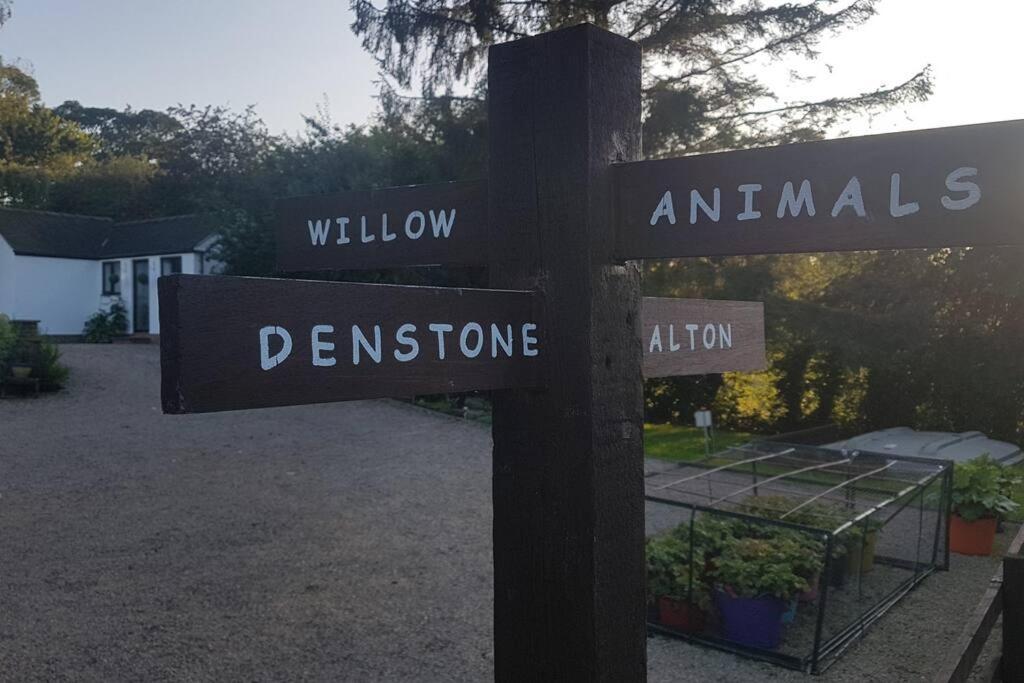 The Willow Denstone Екстер'єр фото